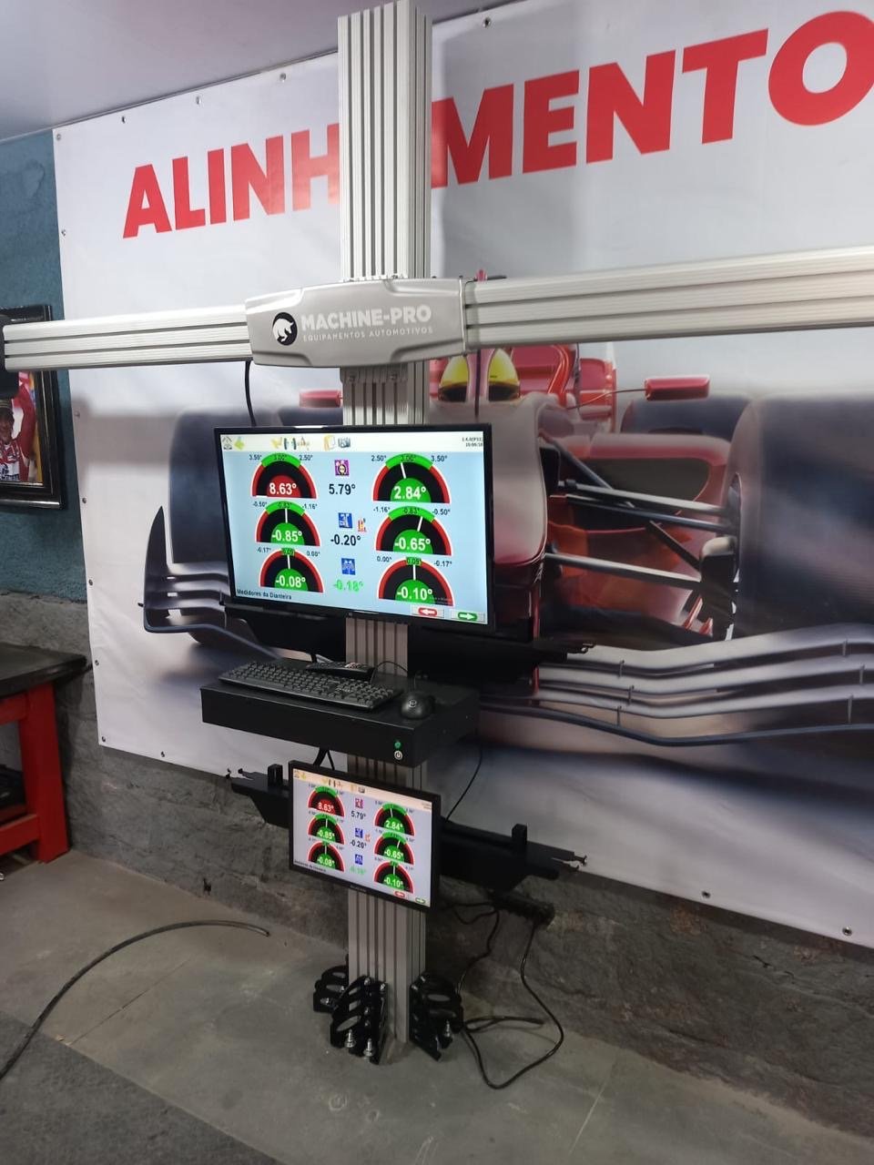 Equipamento de Alinhamento 3D